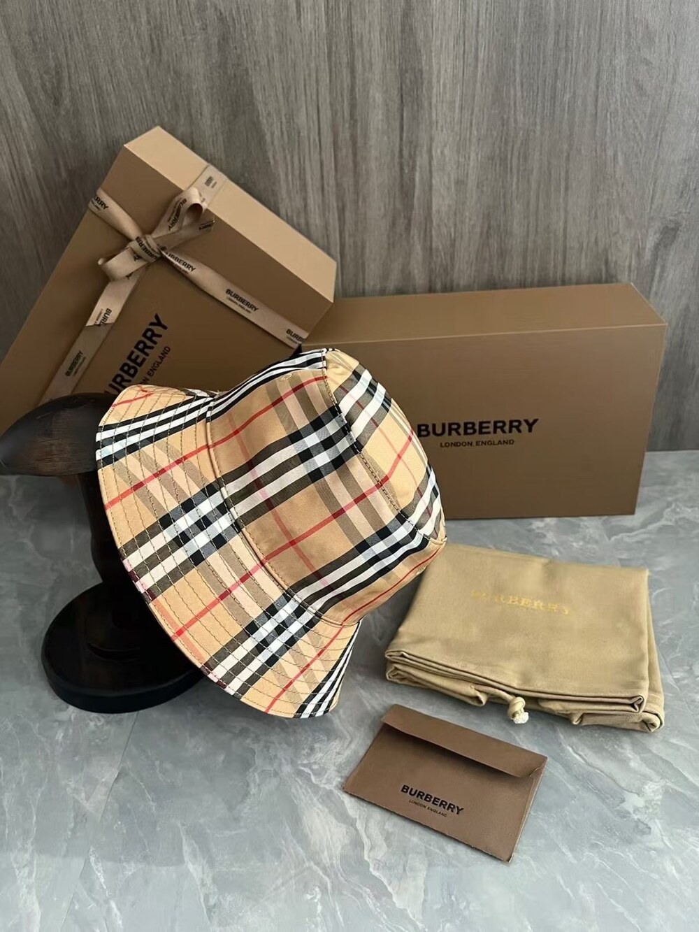 Burberry Vintage Check Bucket Hat